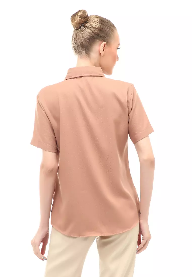 Shirt Atasan Wanita Lengan Pendek Detail Saku Motif Polos Design Simple - Mocca