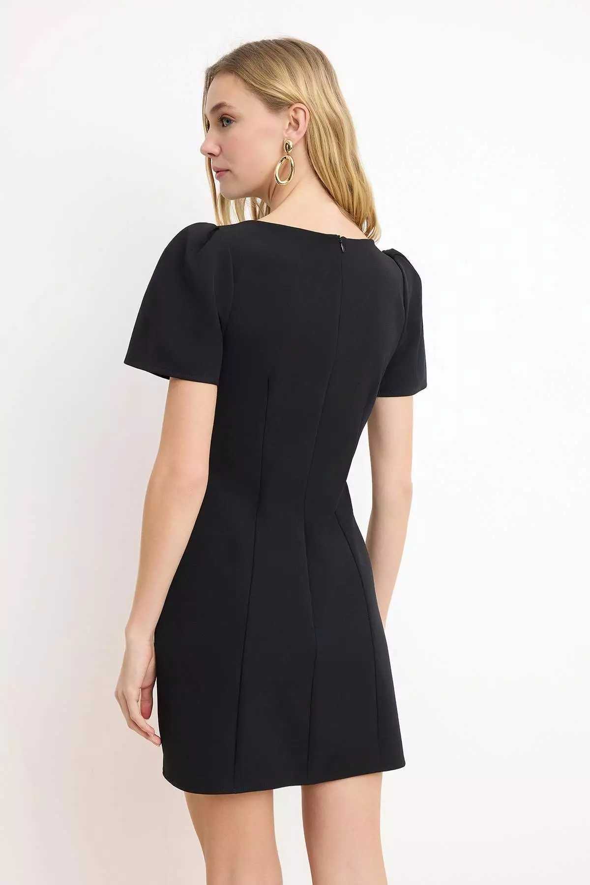 Black Fileto Pocket Detail Short / Mini Woven Dress Twoaw26El373