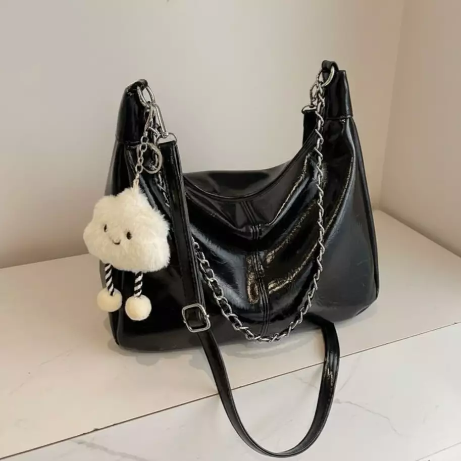 Vedlyn Nova Tas Shoulder atau Bahu Wanita Simple Elegan – Black