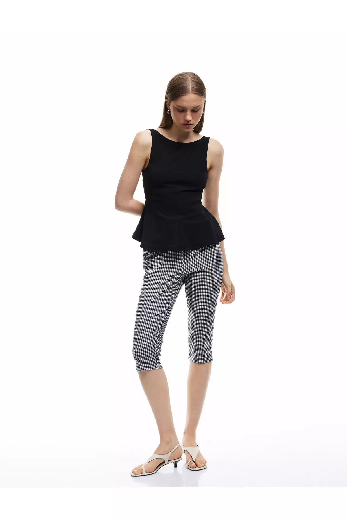 Viscose Fabric Gingham Skinny Fit Pocket Capri Trousers