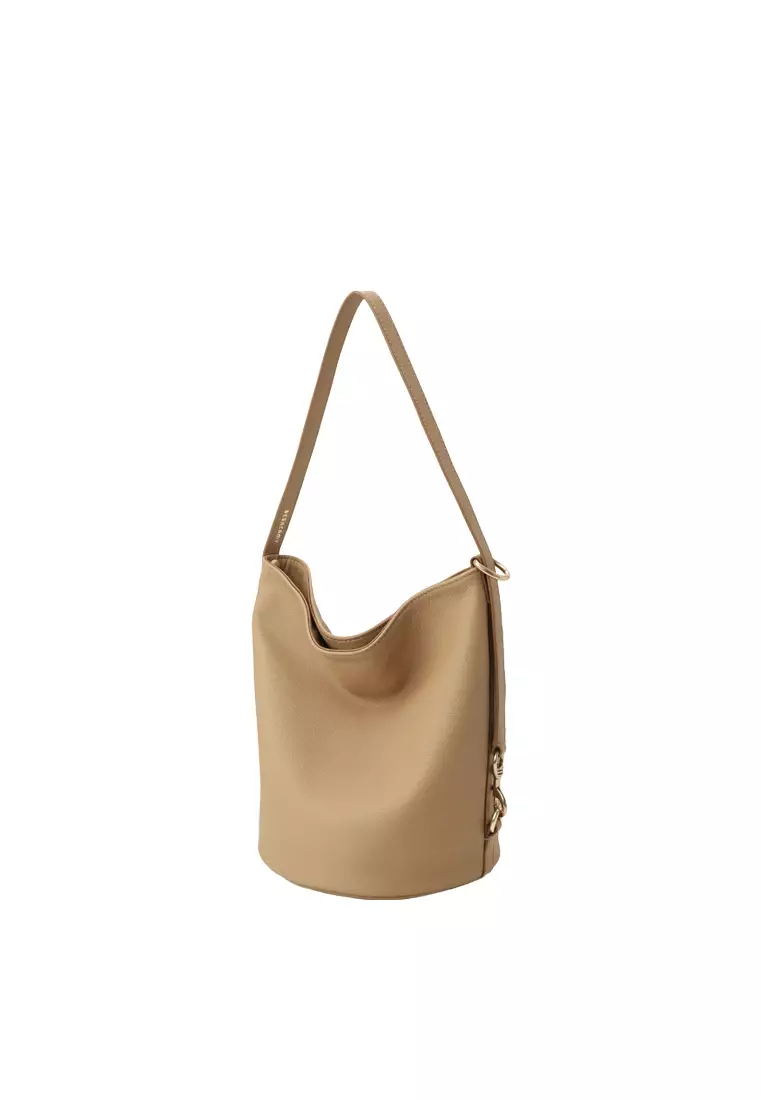 ORUKAMI Convertible Soft Bucket Bag - Toffee