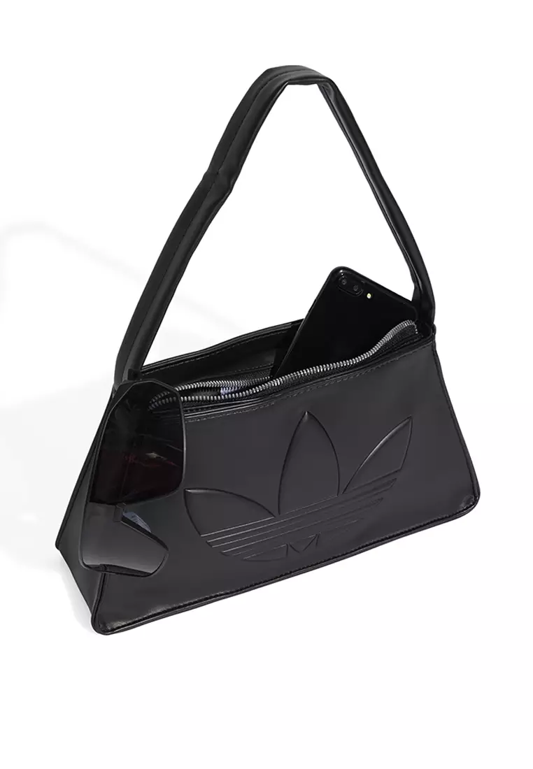 【ADIDAS】OUTLINE TREFOIL SHOULDER BAG Adidas Original Polyurethane Outline Trefoil Shoulder Bag