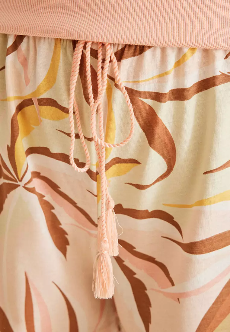 Tropical Pajamas With Straps And Shorts