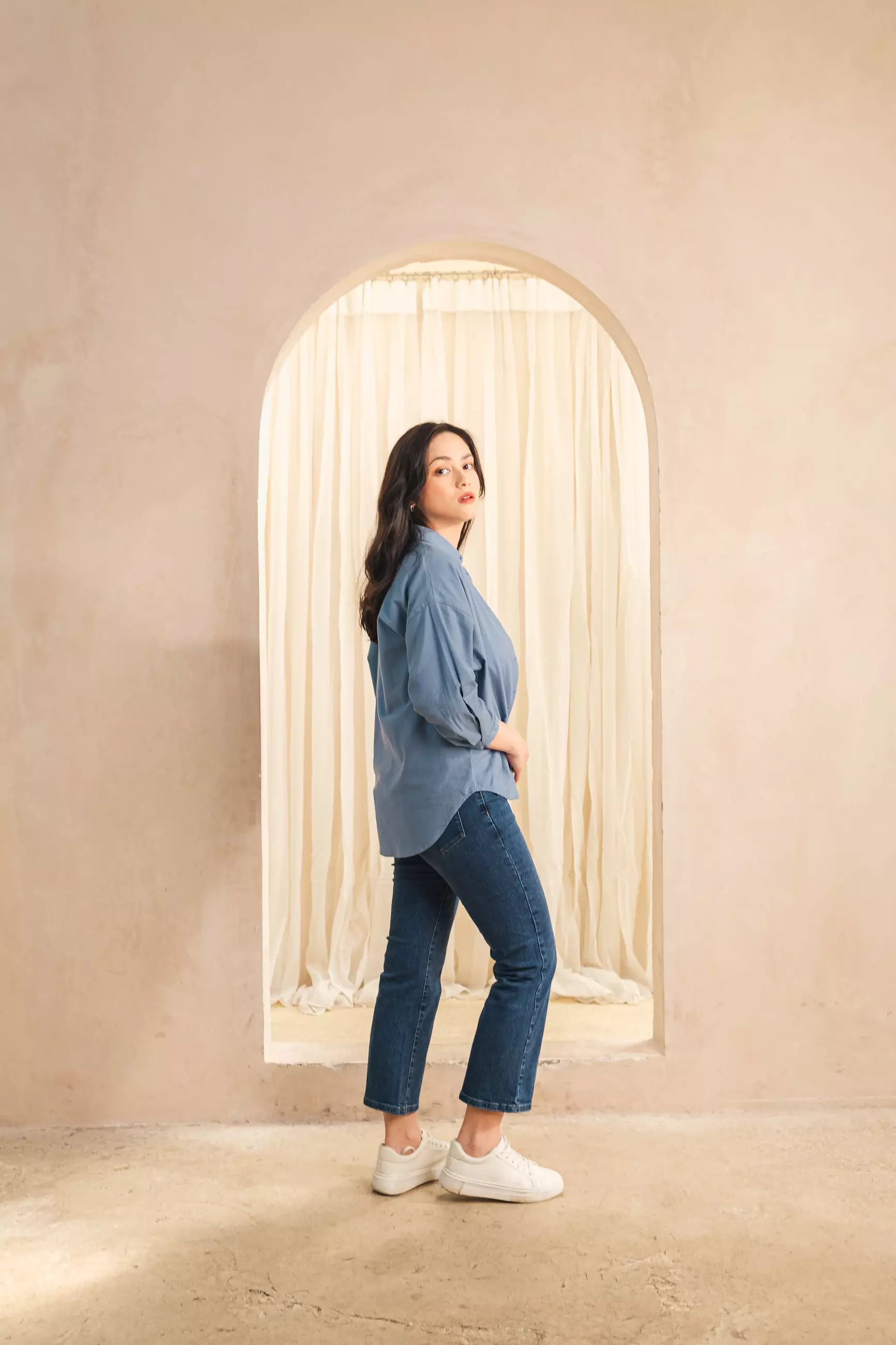 C2 Govana Blue Kemeja 7/8 Casual Oversize Wanita