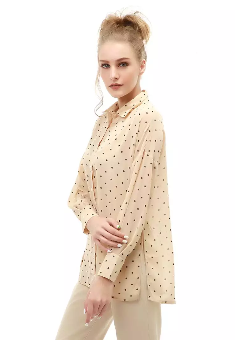 Holly Atasan Kasual Kemeja Wanita Staylish Shirt Lengan Panjang Motif Polkadot Material Chiffon ORIGINAL - Cream