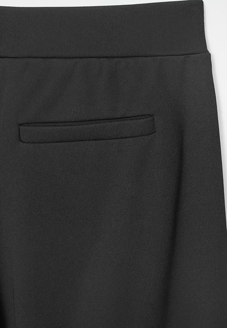 Straight-Leg Pintucked Joggers