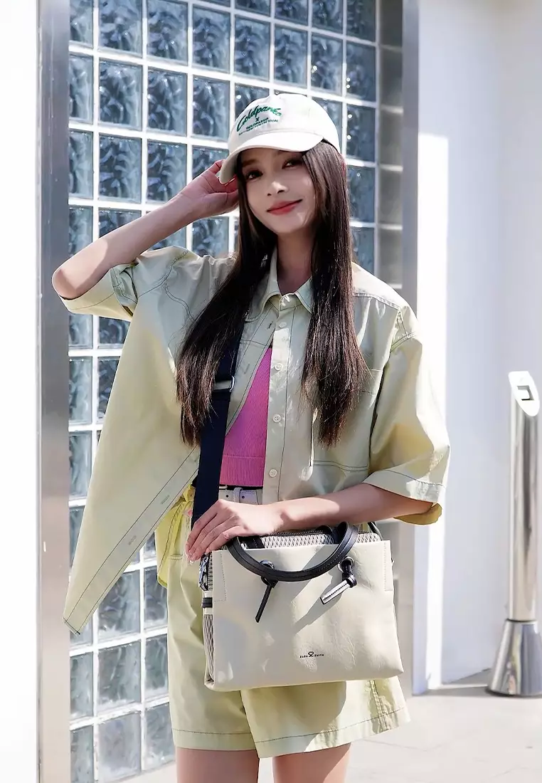 Women's Top Handle Bag / Sling Bag / Crossbody Bag (Tas Selempang / Tas Tangan) - Krem