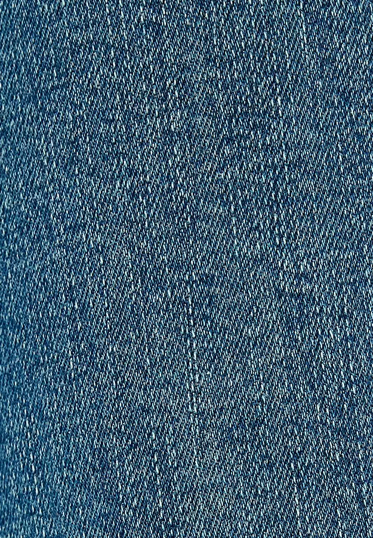 Frayed High Waist Bell-Bottom Jeans - Flare Jeans