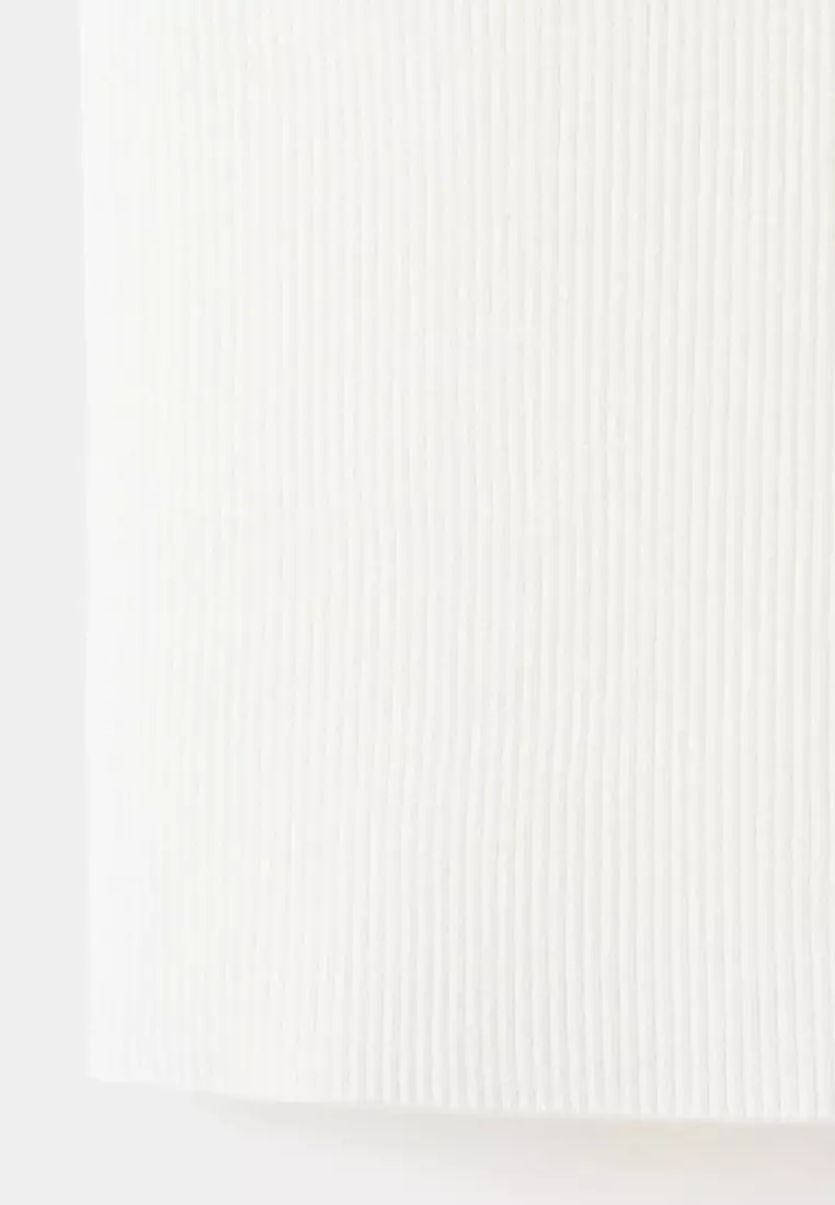 Ribbed Top With Lace Detail