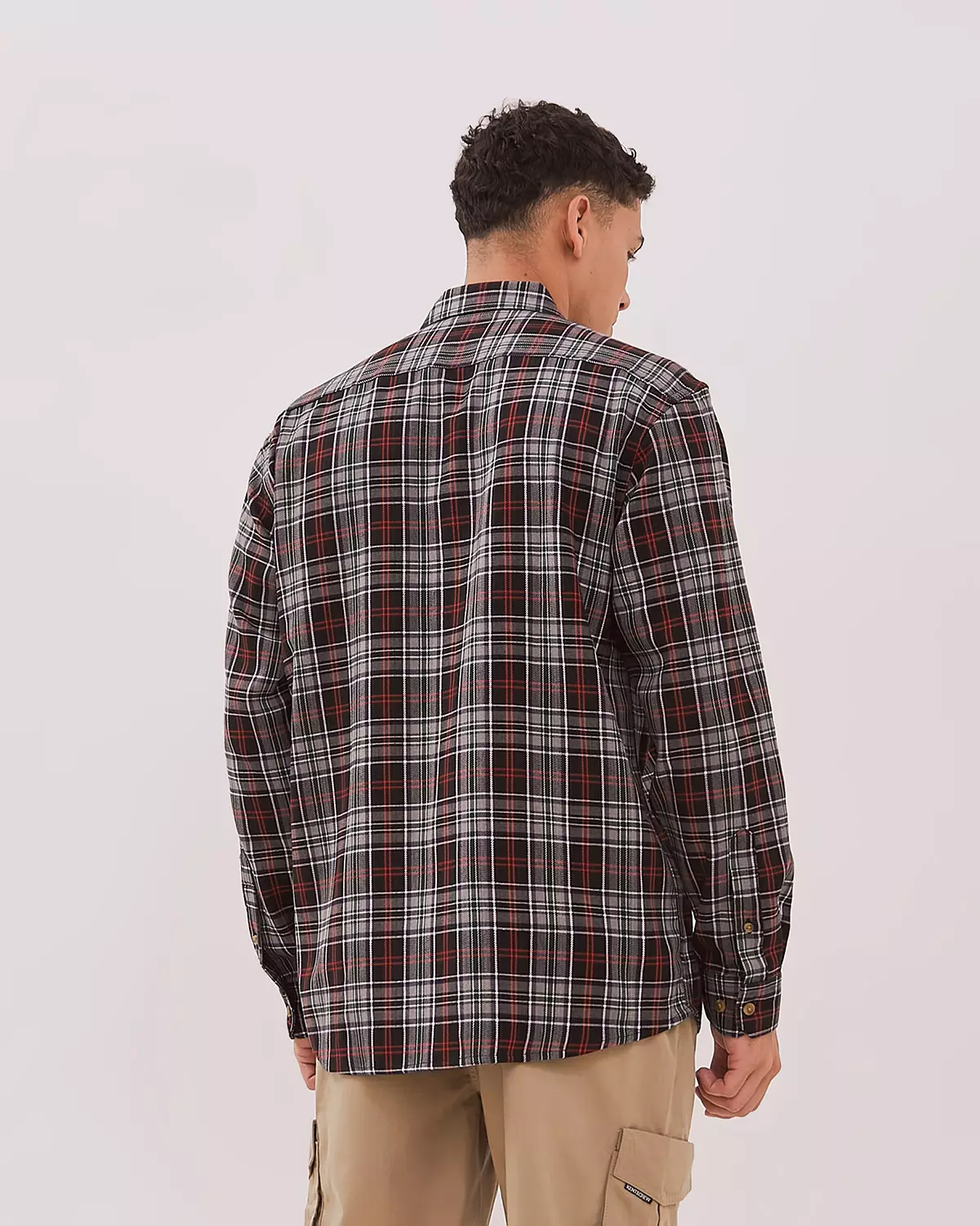 MEN'S BLACK FLANNEL SHORT SLEEVE SHIRT