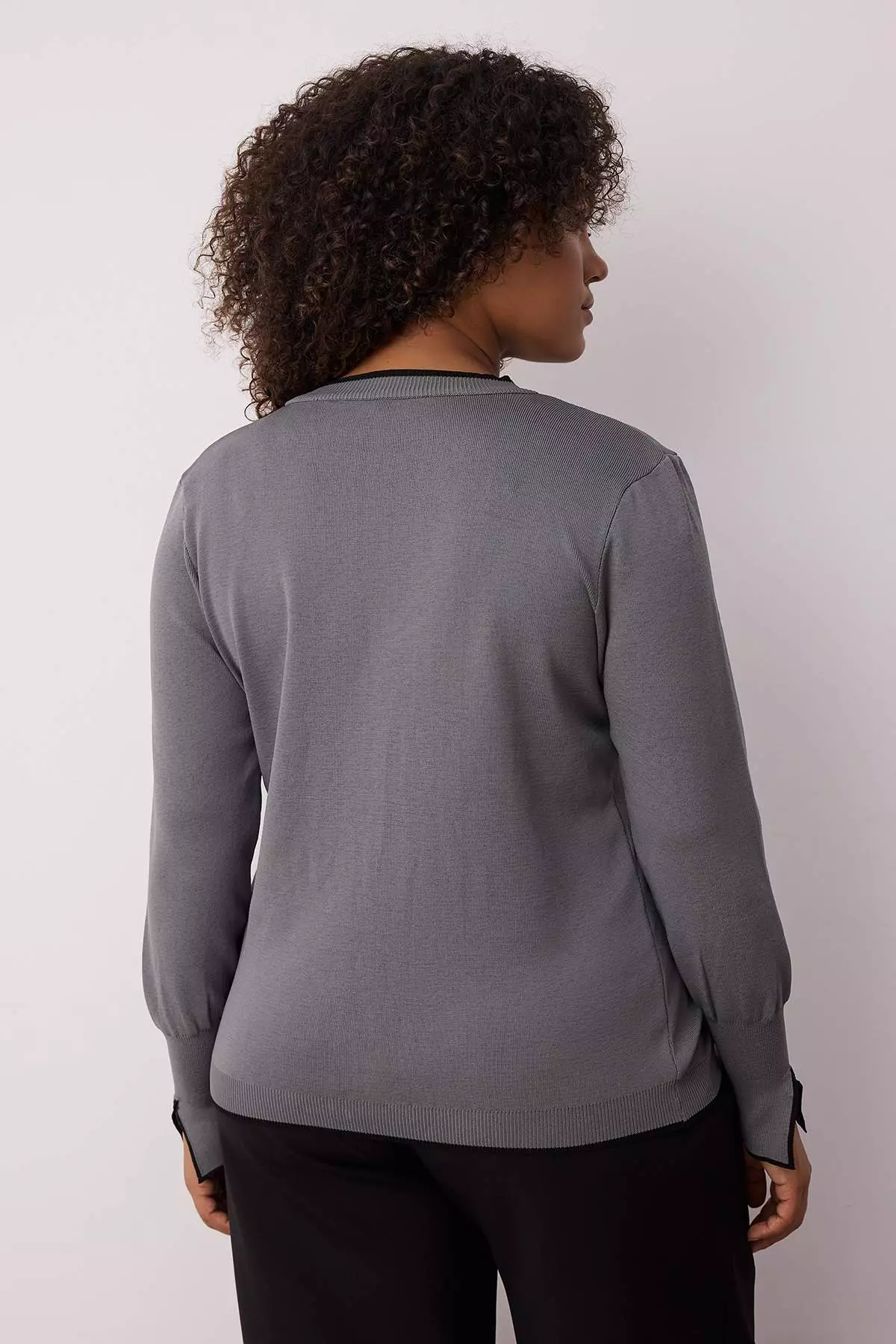 Gray Button Detailed Striped Knitwear Cardigan Tbbaw24Av00014