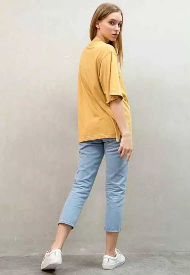kaos oversized polos wanita oversize shirt krem houseofcuff
