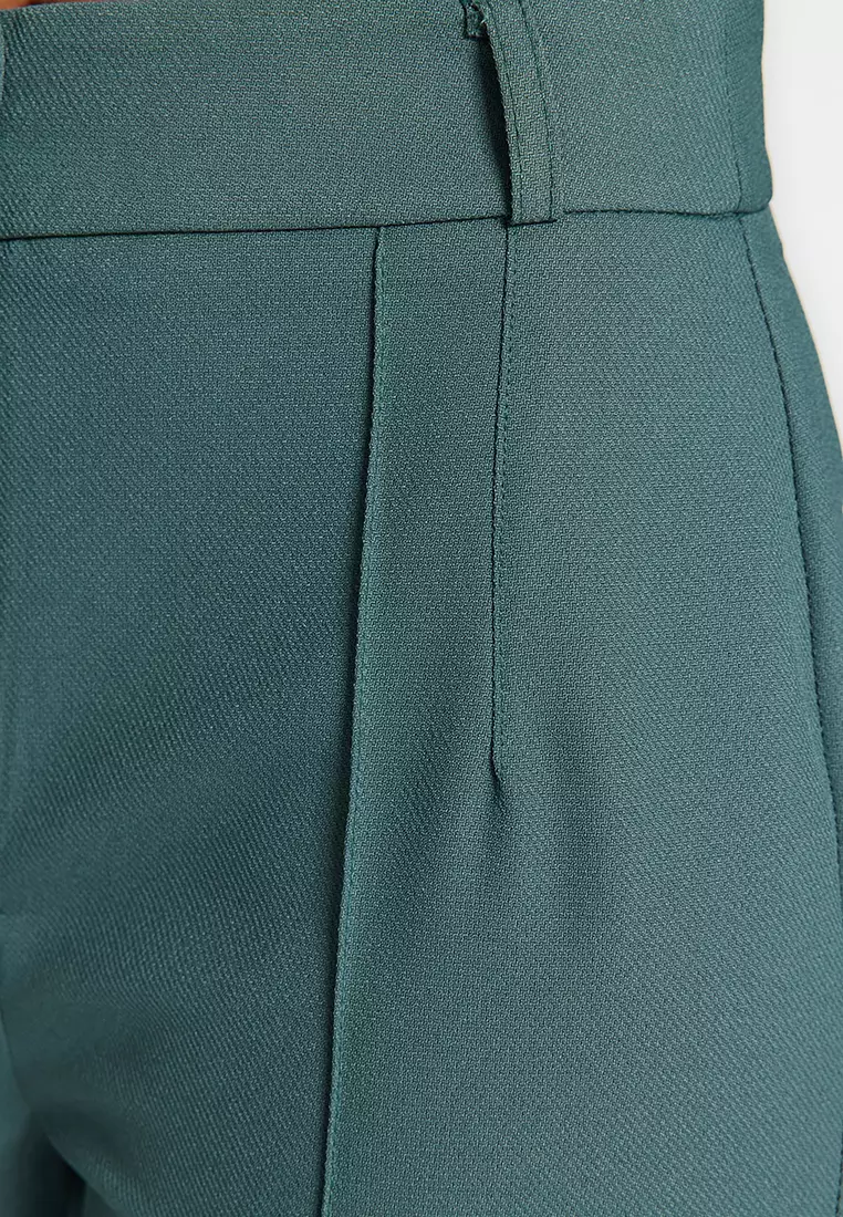 Straight Ribbed Trousers