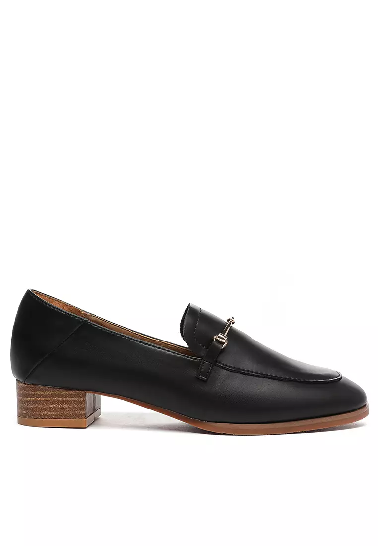 Discount on Twenty Eight Shoes  shoes - SKU: Horsebit Buckle Leather Loafers Th138-2