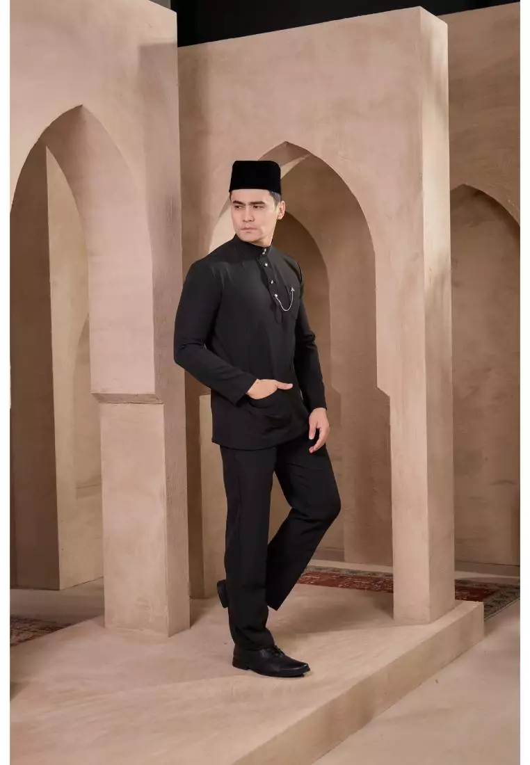Baju Melayu Mahkota
