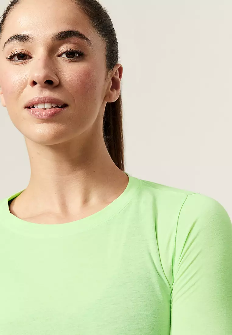 Scoop Neck Open Back Relaxed Yoga Top