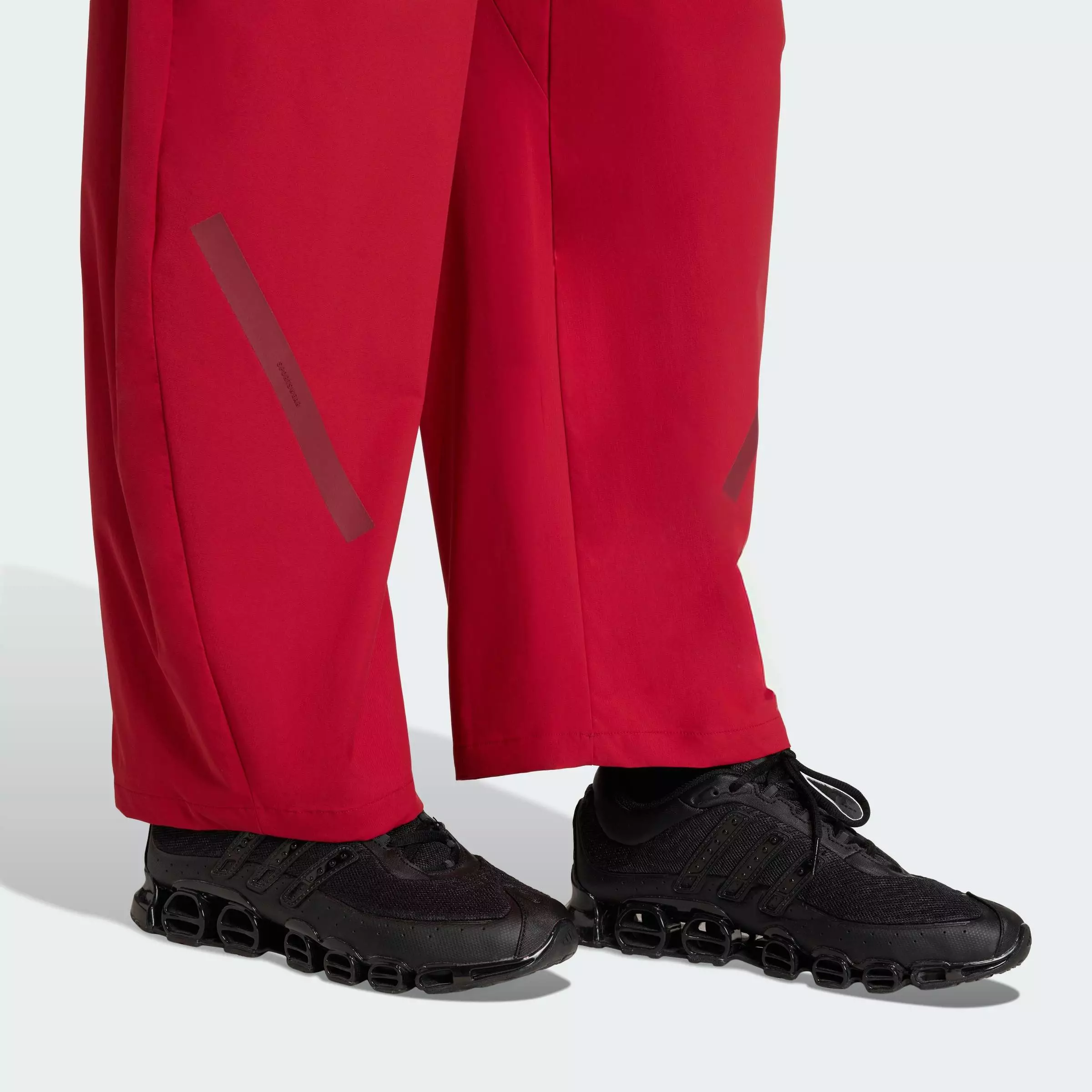Buy ADIDAS Lifestyle Z.N.E. WOVEN PANT Men Burgundy KE6553 Online | ZALORA  Malaysia