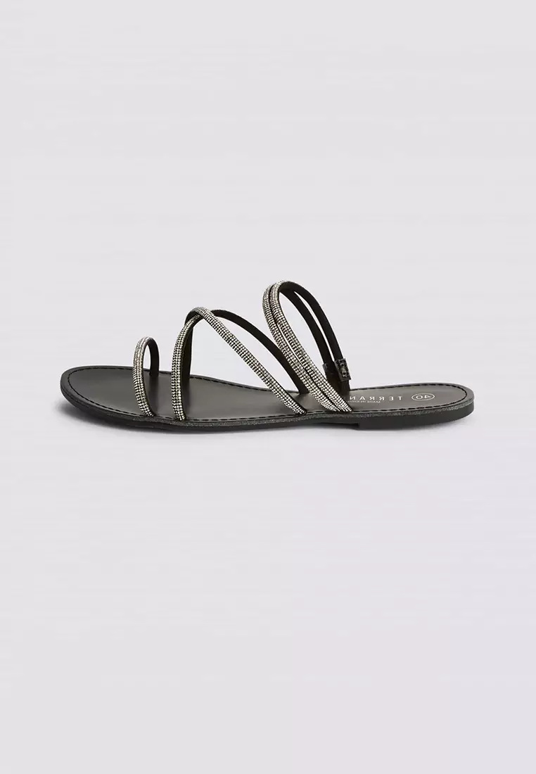 Woman Footwear