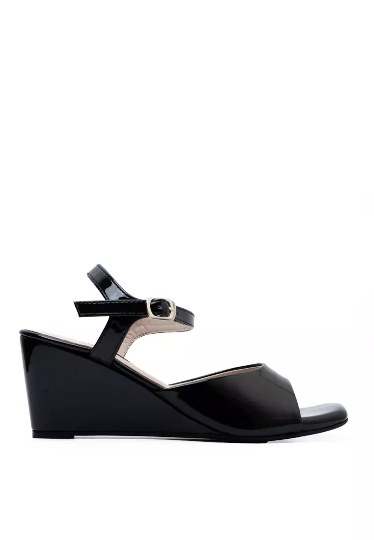Discount on Zanea Shoes  shoes - SKU: Remi Wedges