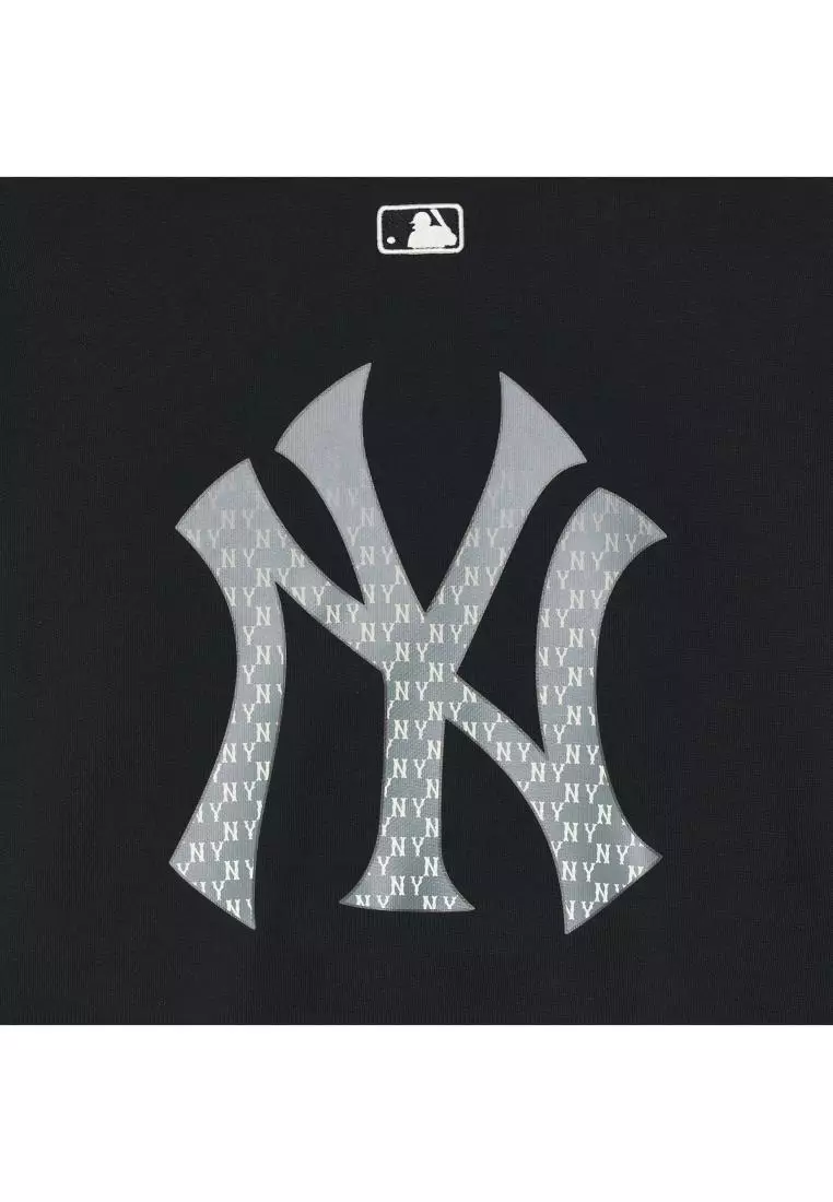 ☆MLB Korea☆ Classic Monogram Big Lux Sweatshirt NY MgMint Denim-Like Monogram Big Lux Sweatshirt New York Yankees