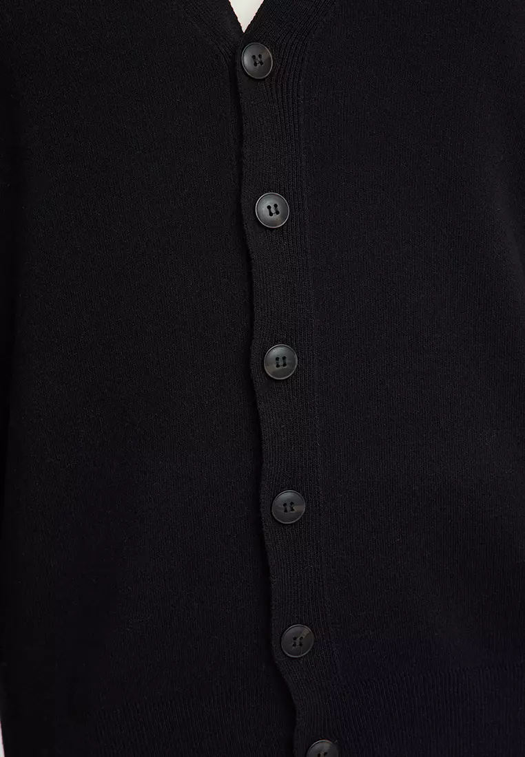 Plus Size V-Neck Cardigan