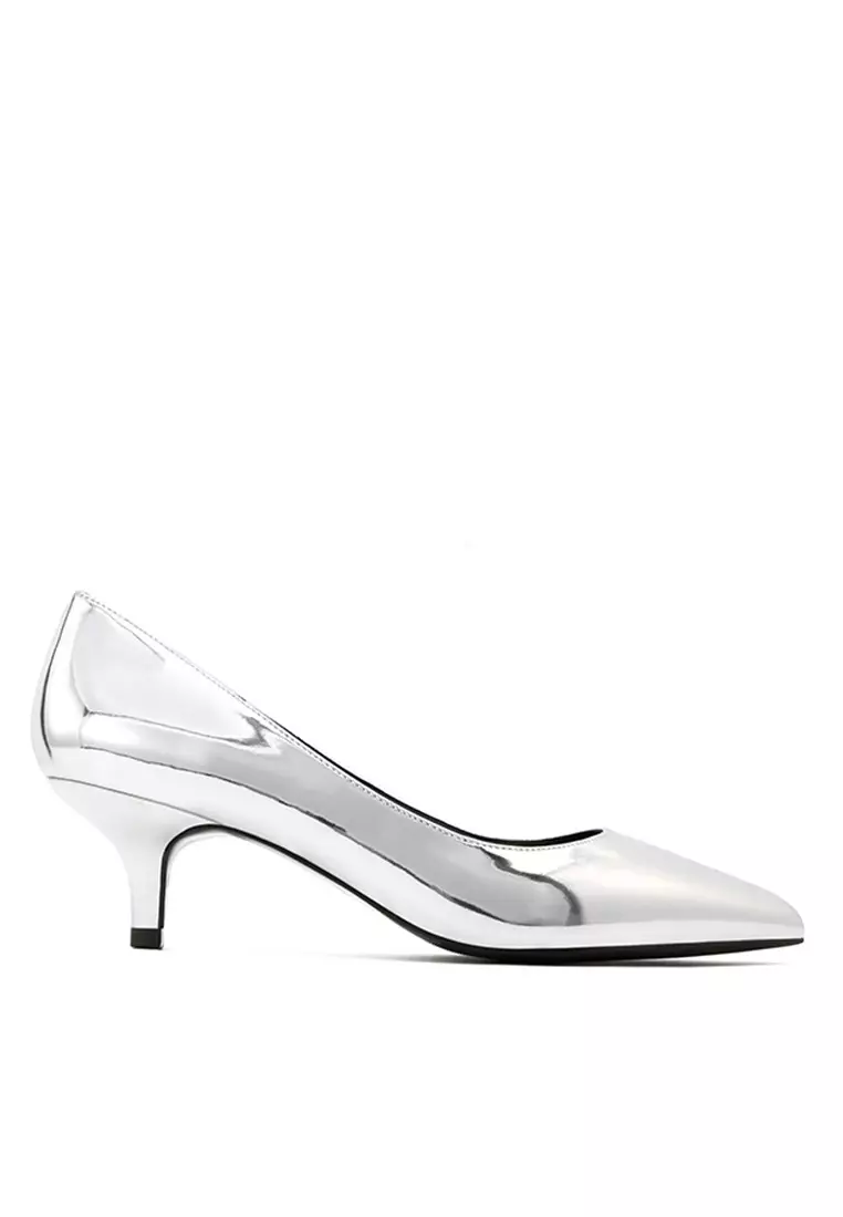 Discount on Twenty Eight Shoes  shoes - SKU: 5CM Faux Metallic Leather Pointed Mid Heel Shoes HZL0066
