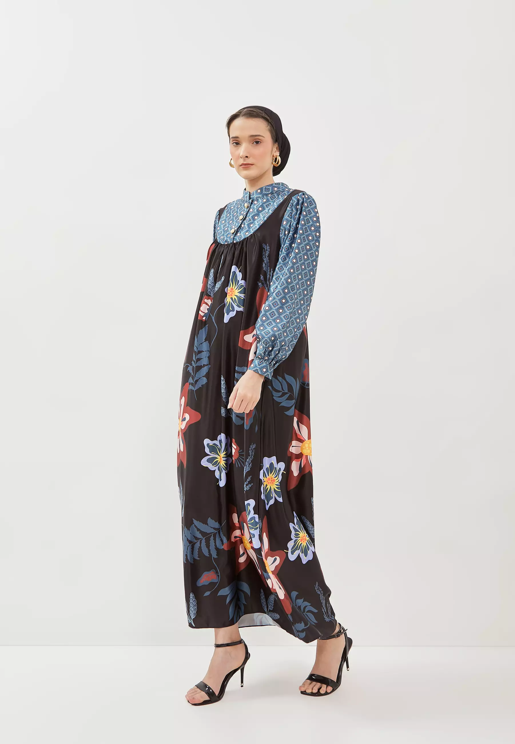 Kamilaa by Itang Yunasz Dress Utopia Black