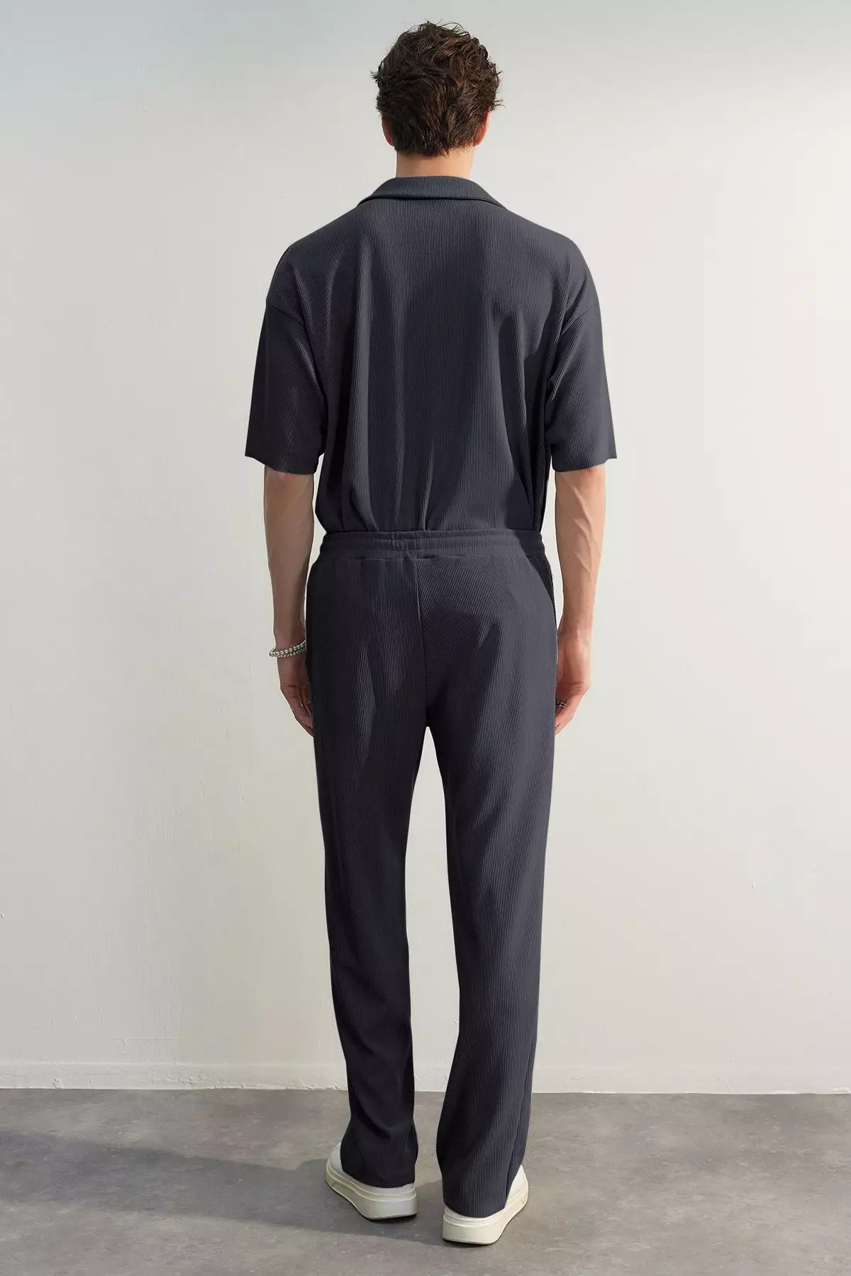 Limited Edition Smoke Oversize/Wide Textured Wrinkle-Free Ottoman Polo Neck T-Shirt TMNSS23PO00020