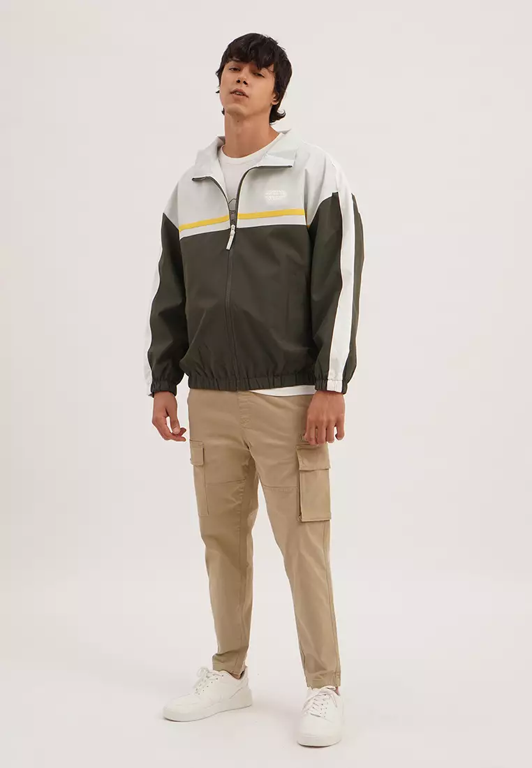 Worldwide windbreaker top