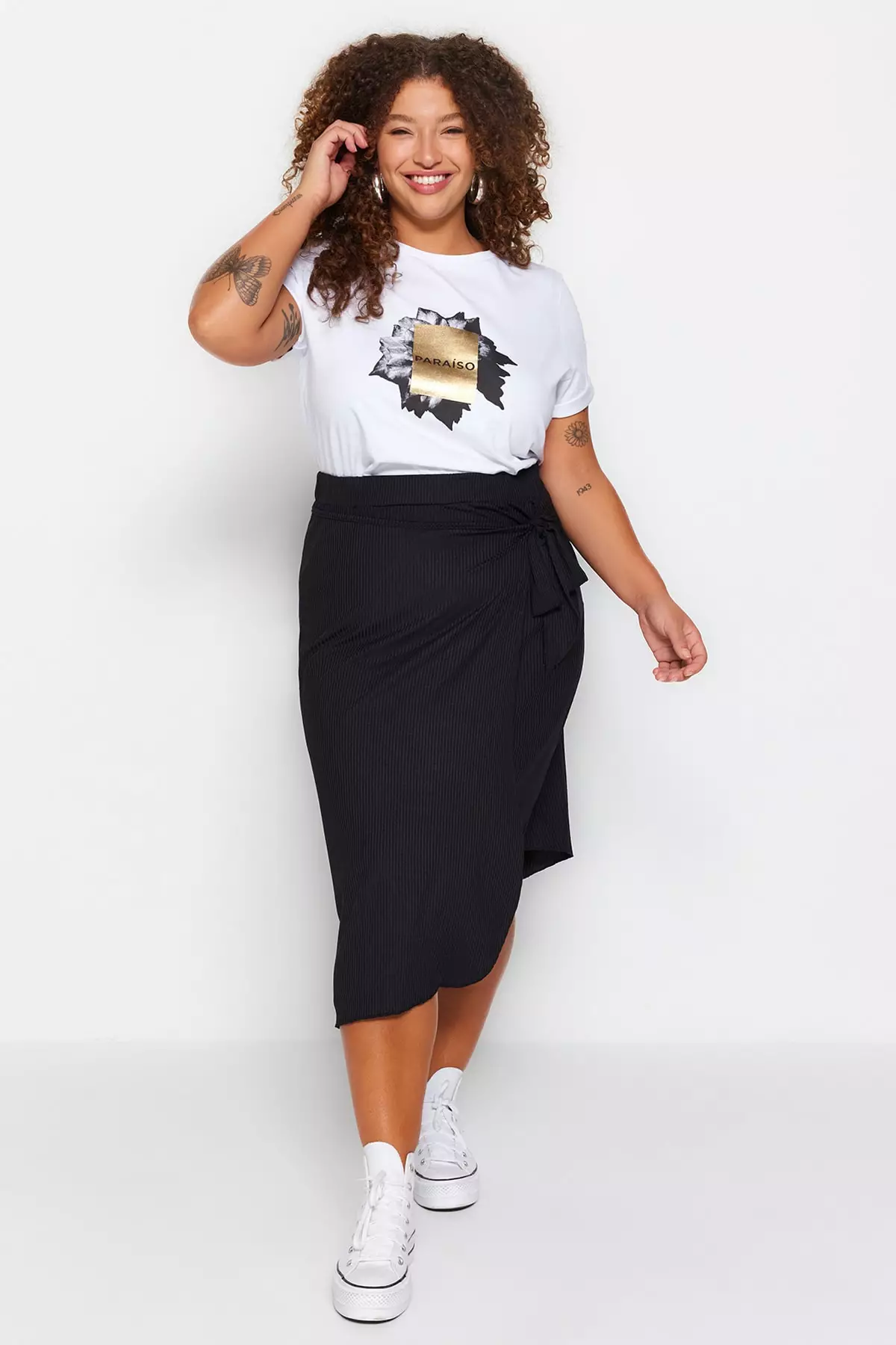 Black pencil 2024 skirt tie