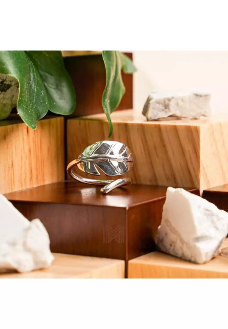 Millennia 2000 Mockup Leaf Curly Silver Adjustable Ring with 925 Sterling Silver