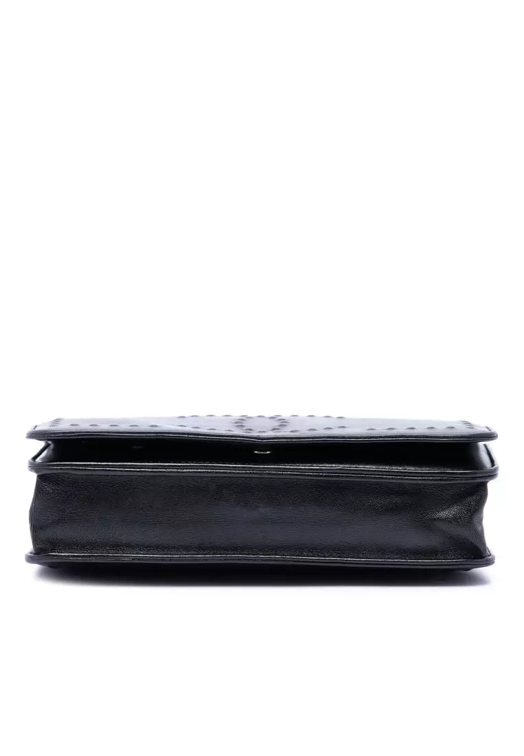 Pre-Loved Chanel Cc Embossed Lambskin Wallet On Chain