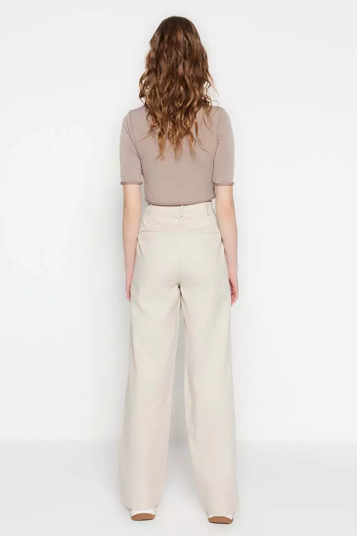 Wide Legs Woven Trousers