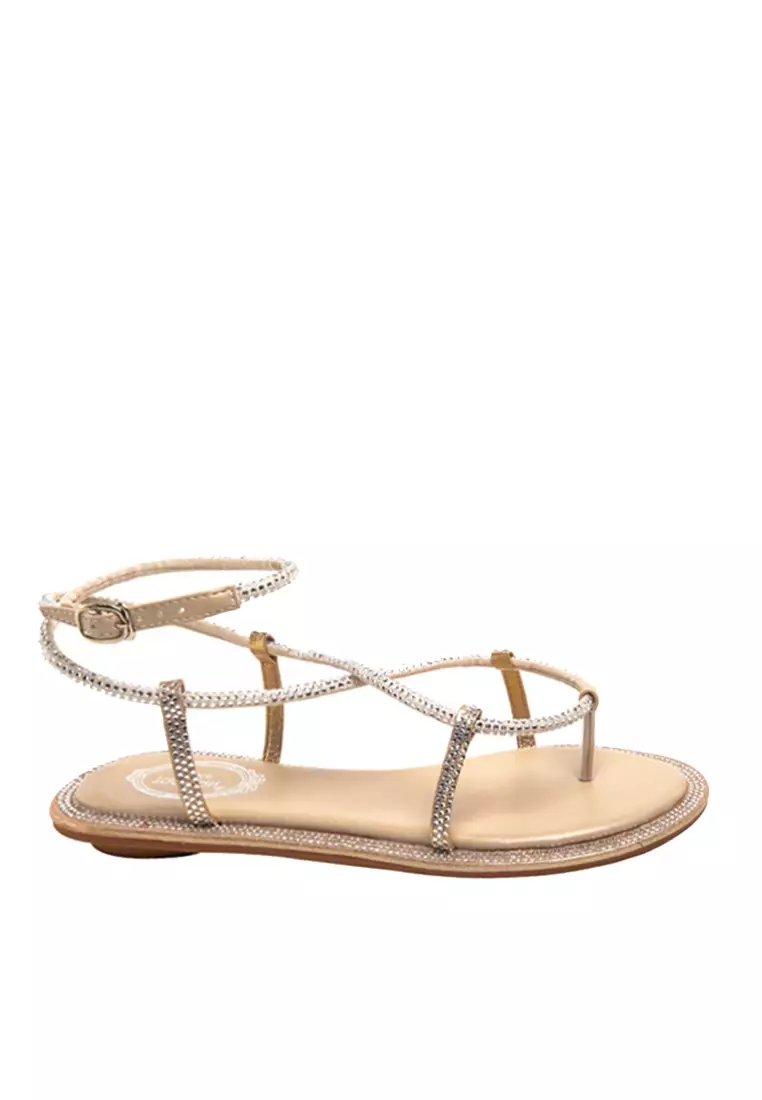 Discount on Twenty Eight Shoes  shoes - SKU: VANSA Rhinestone Clip Toe Low Heel Sandals VSW-SA1