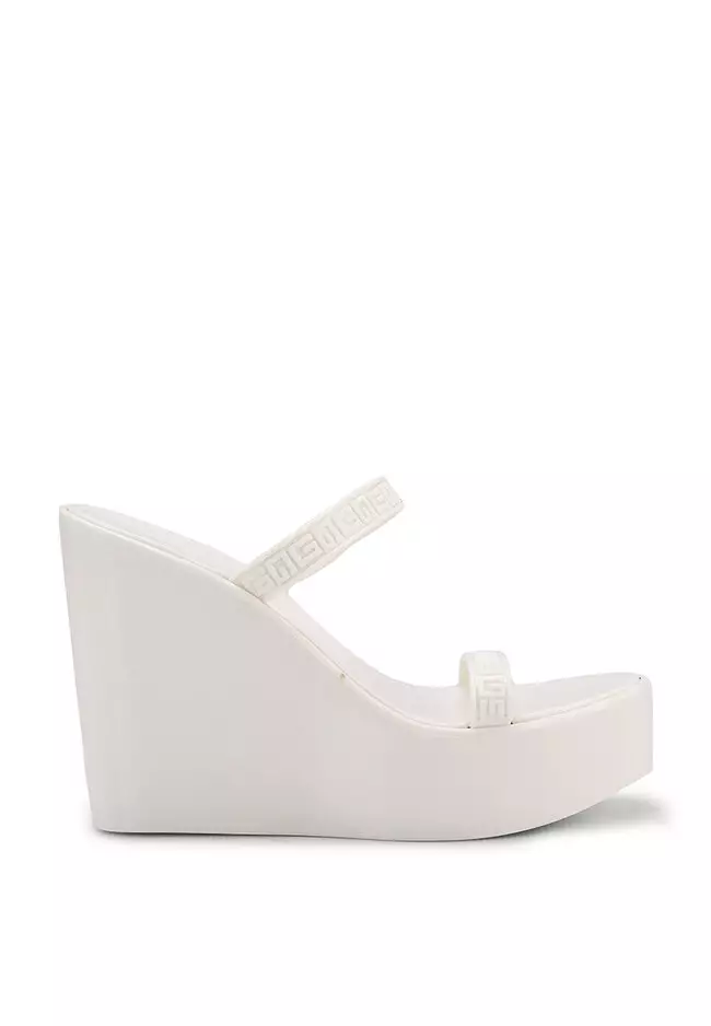 Wedge online sandals guess