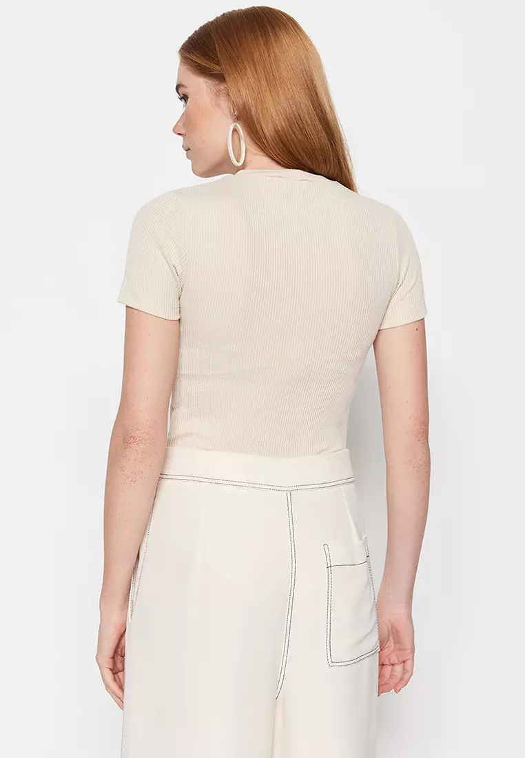 Half Sleeves Knitted Body Tunic with Snap Fastener