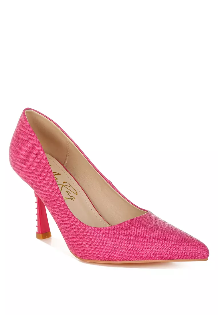 Pointy Toe Pumps in Pink