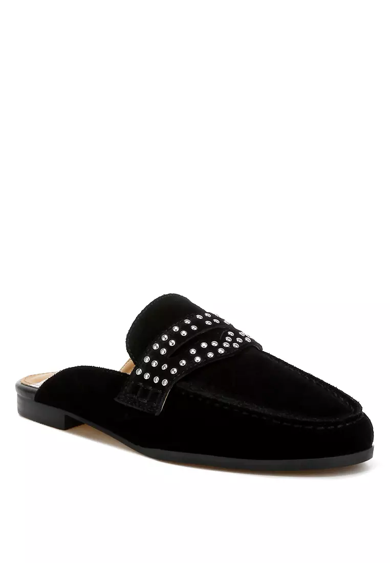 Sandal Tali Penny Berhias Stud Warna Hitam