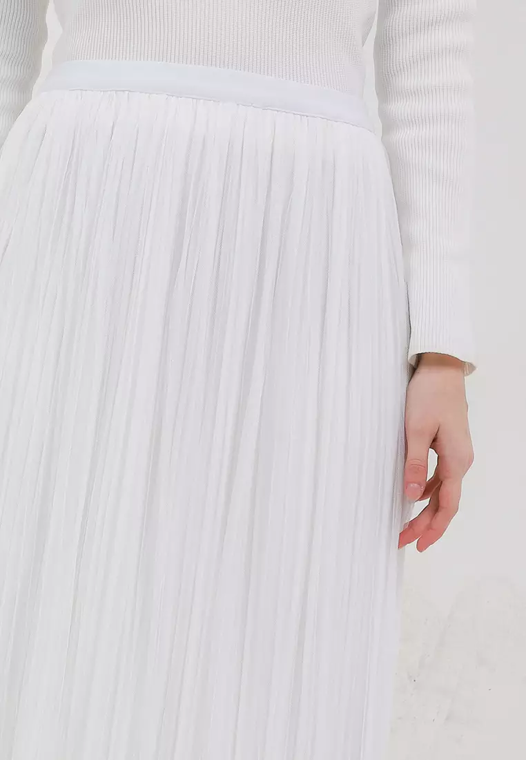 Pleated Tulle Skirt W/ Tassel Hem