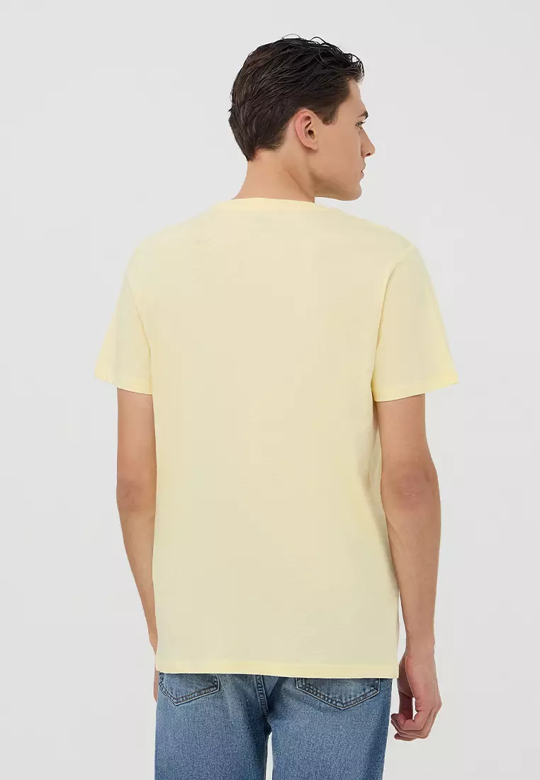 Man Short-Sleeved T-Shirt