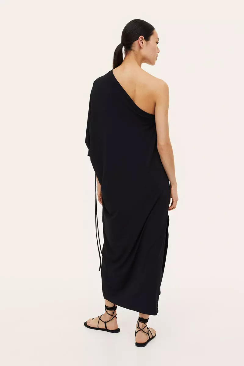 Hm one hotsell shoulder dress