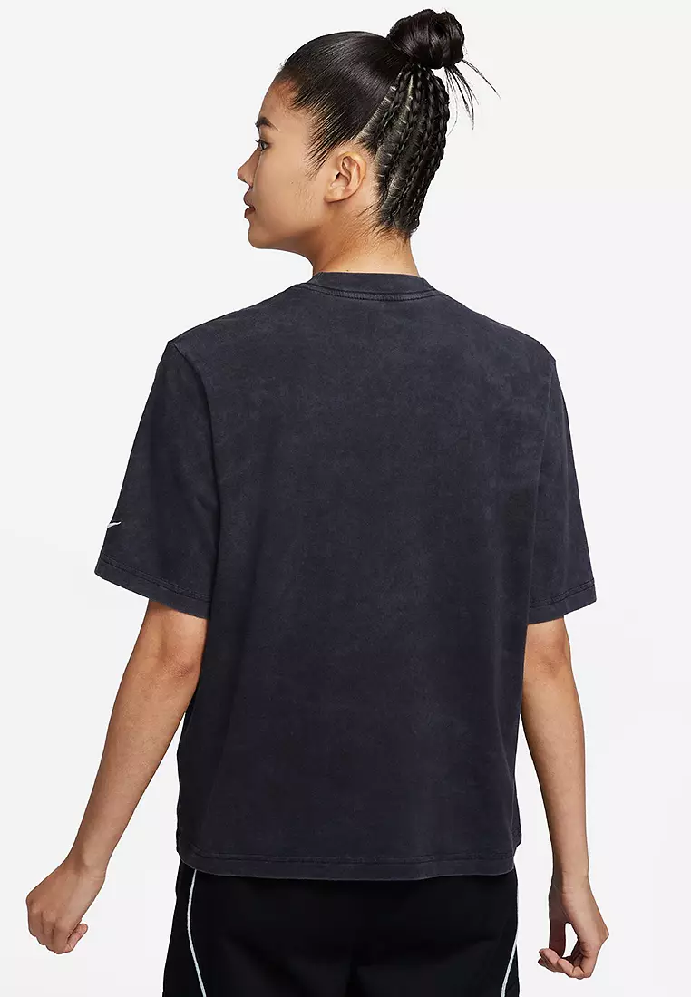 Nike tee box shop