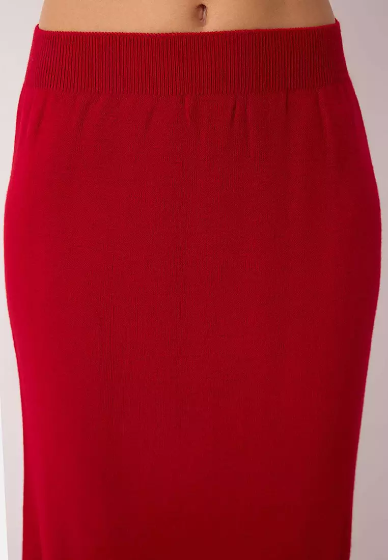 Dark Red Turtleneck Knitwear Skirted Bottom Top Suit
