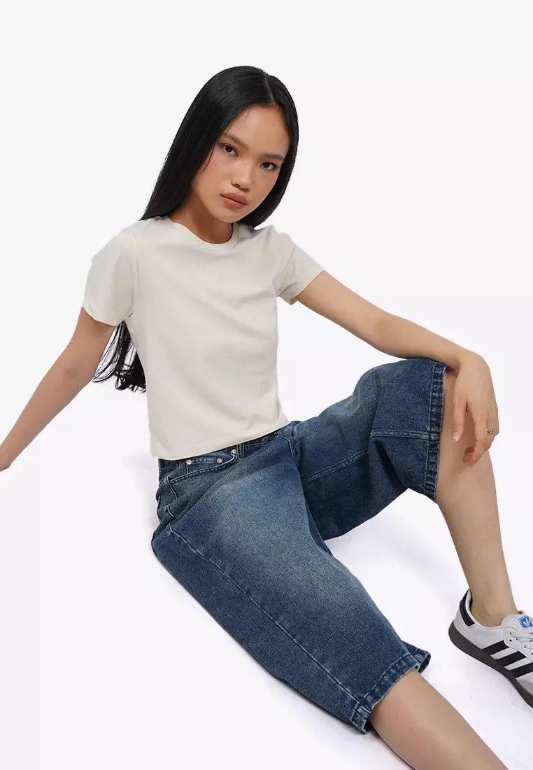 Short Sleeve Fitted Crop T-Shirt