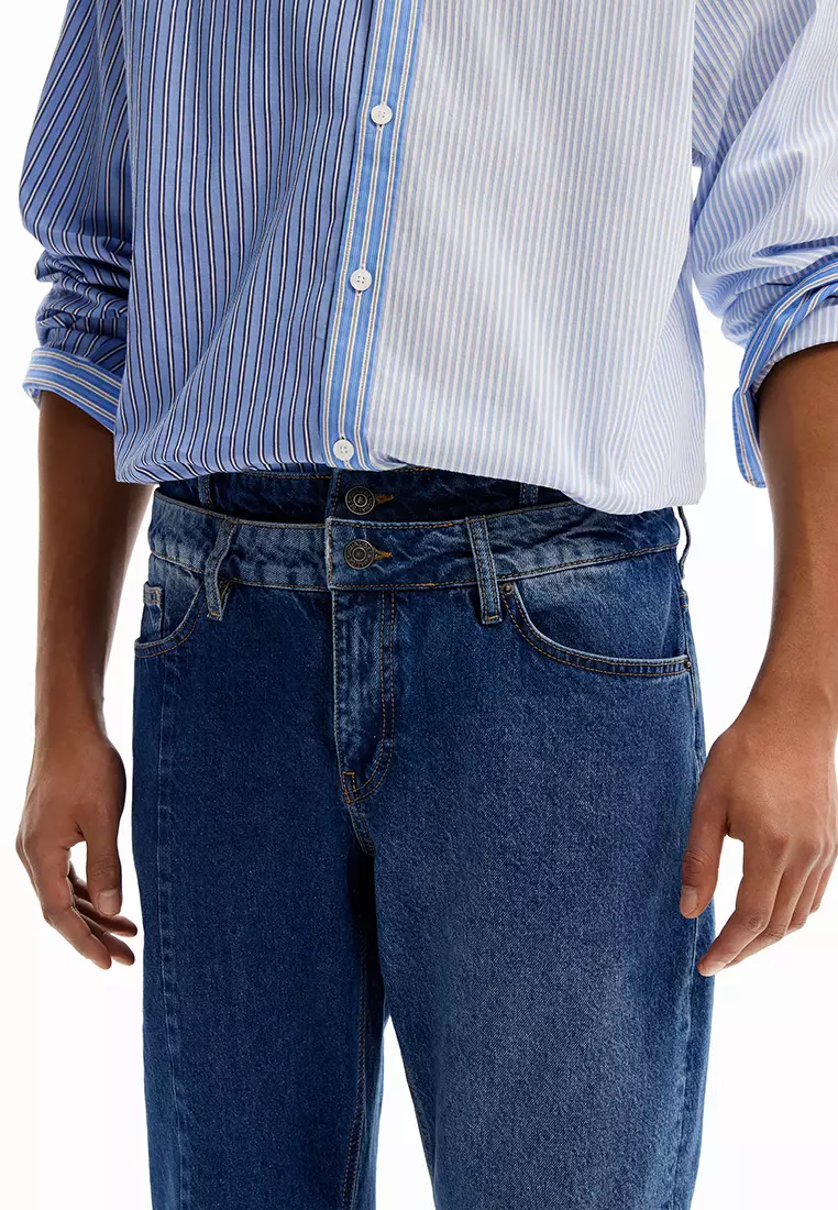 Desigual Man Double-waist carrot jeans.