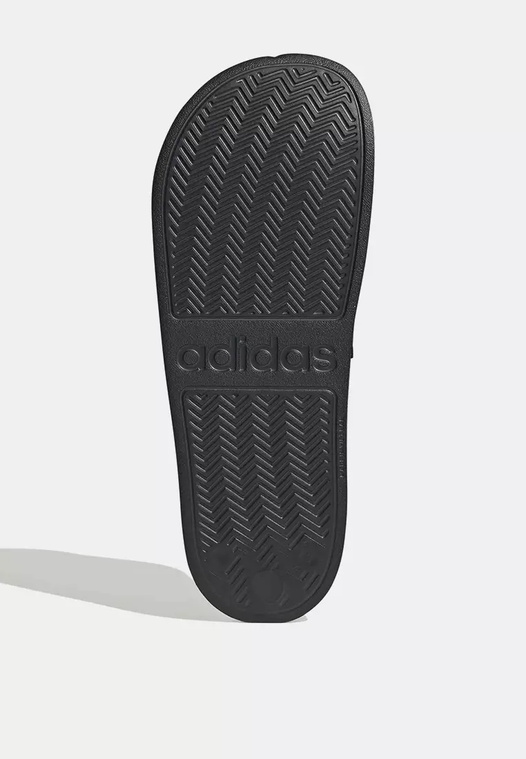 Lifestyle Adilette Shower Liverpool Slides Unisex Black HQ2590