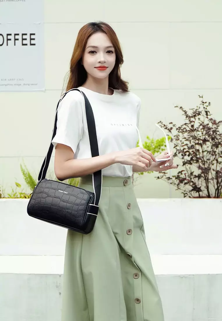 Women's Shoulder Bag / Sling Bag / Crossbody Bag (單肩包 / 斜孭袋) - 黑色