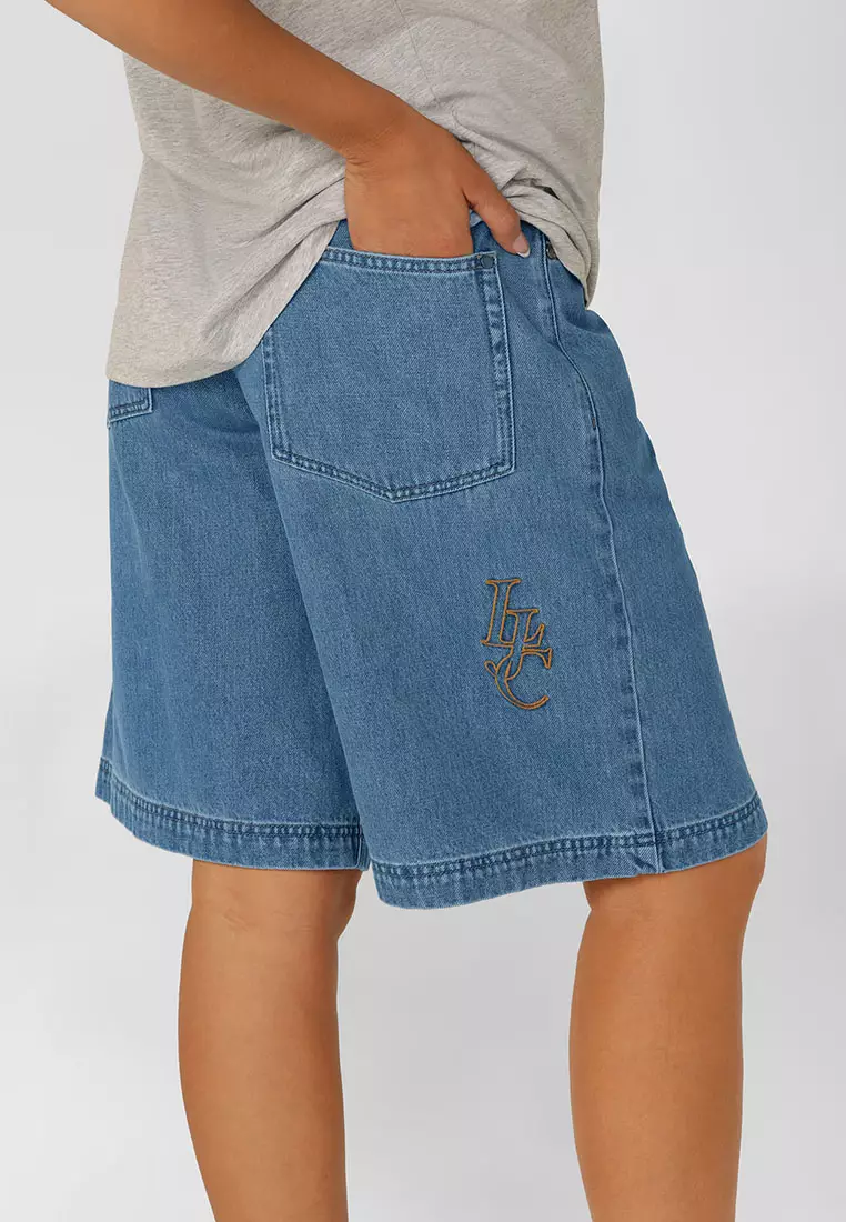 Off Duty Vintage Wash Denim Shorts