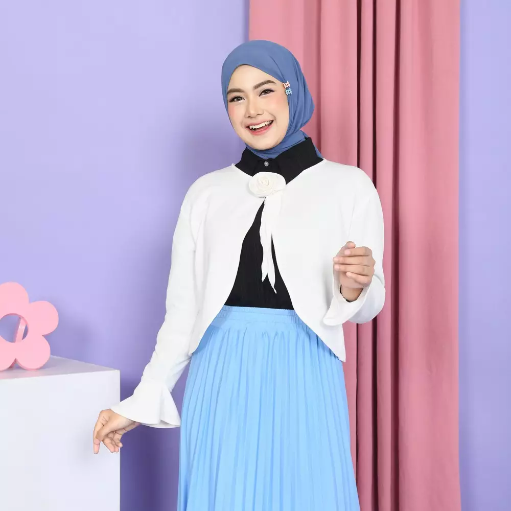 Rose Cardigan - Broken White M19785 R45S3