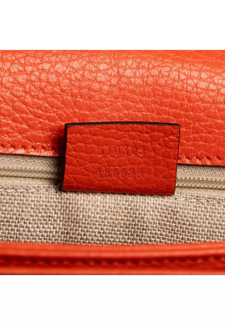 Buy Gucci Pre-Loved Medium Interlocking GG Chain Crossbody 2026